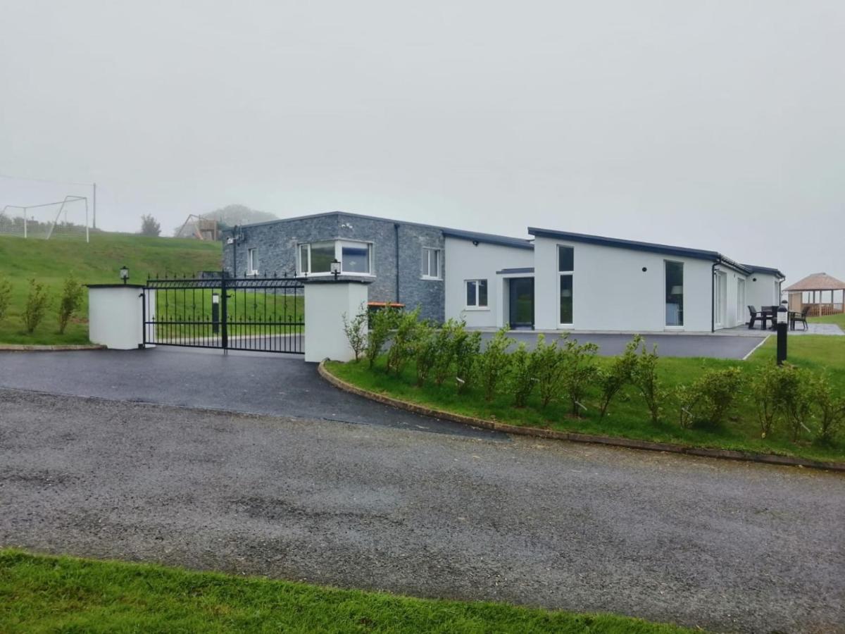 River Views,Kinsale, Hosted By Exquisite Holiday Homes, Sleeps 26 Cork Exterior foto